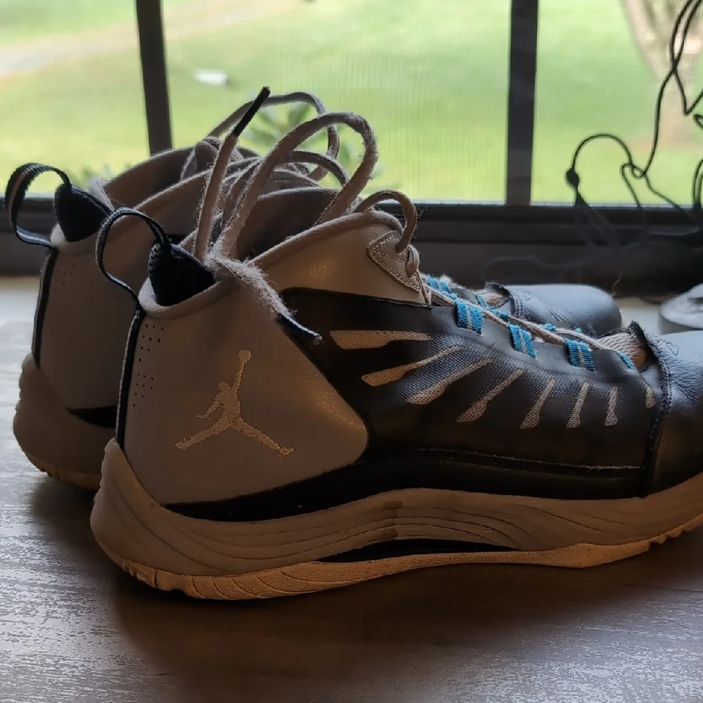 Men's Blue and White Basketball Shoes. Jordan Prime.Fly 2 'Obsidian'
